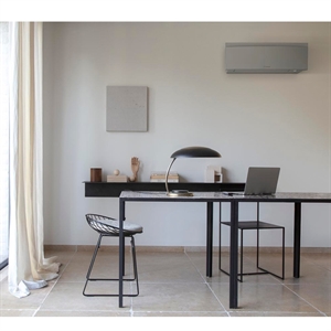 Daikin Emura stříbrná